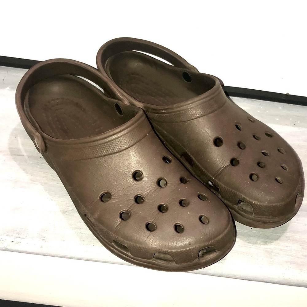 Crocs Men’s Brown Classic Size 12